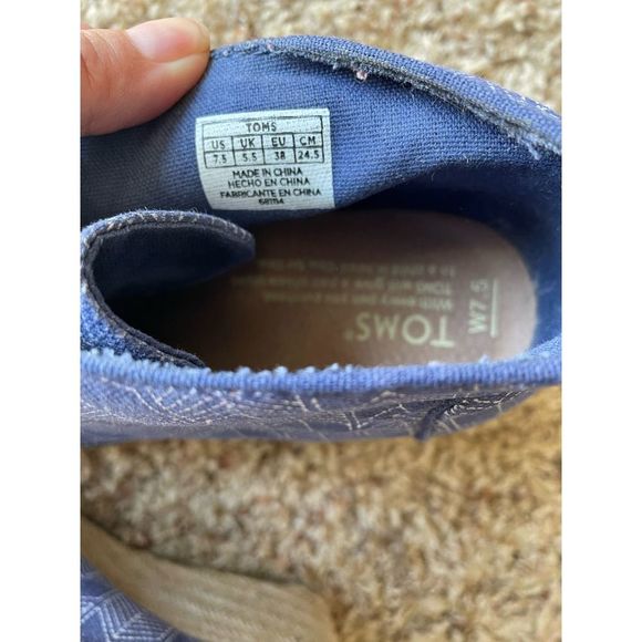 Tom’s Canvas Wedge Bootie - Picture 5 of 5